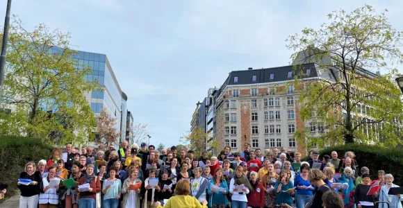 "Rue des chorales" lors de la Marche pour le climat 2022