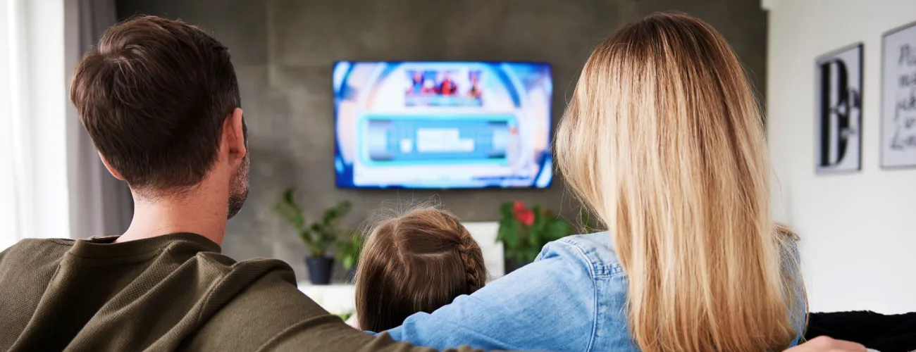 Selon une enquête de Sciensano, les Belges fument moins et bougent plus mais restent trop longtemps devant la TV. 